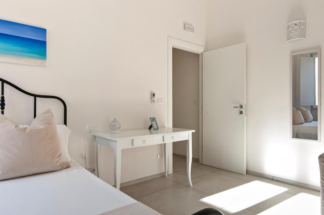 Merabulò Lecce Esterno foto
